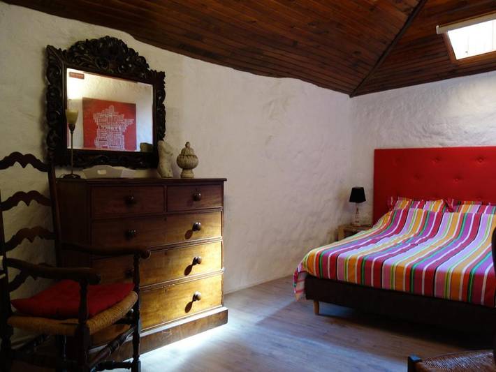 Location de vacances pour 6 personnes, avec jardin ainsi que piscine et terrasse à Dunière-sur-Eyrieux - 3