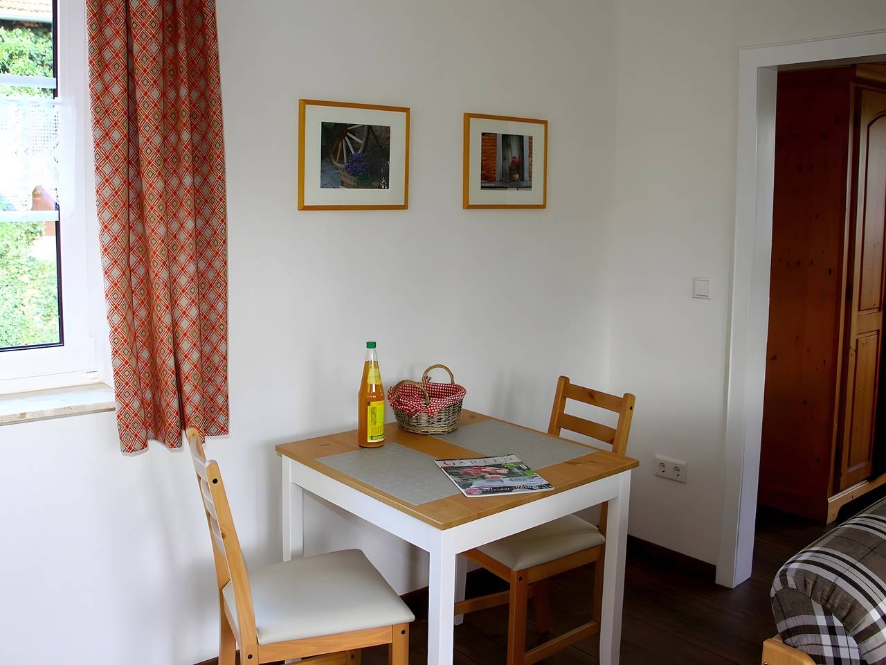 Entire apartment, Apartment 'Die Fuchsmühle' with Shared Terrace, Shared Garden and Wi-Fi in Hessisches Bergland