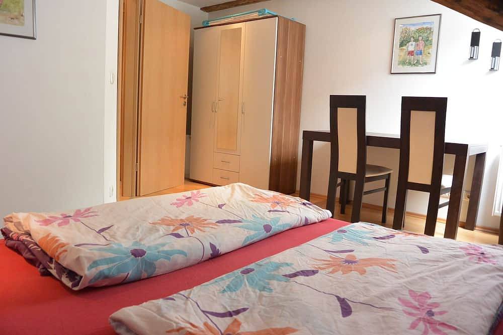 Ganze Wohnung, S10 = Edelweiß Whg, Fewo im Herzen von Bayreuth, Top Lage nähe Fussgängerzone in Frankenalb
