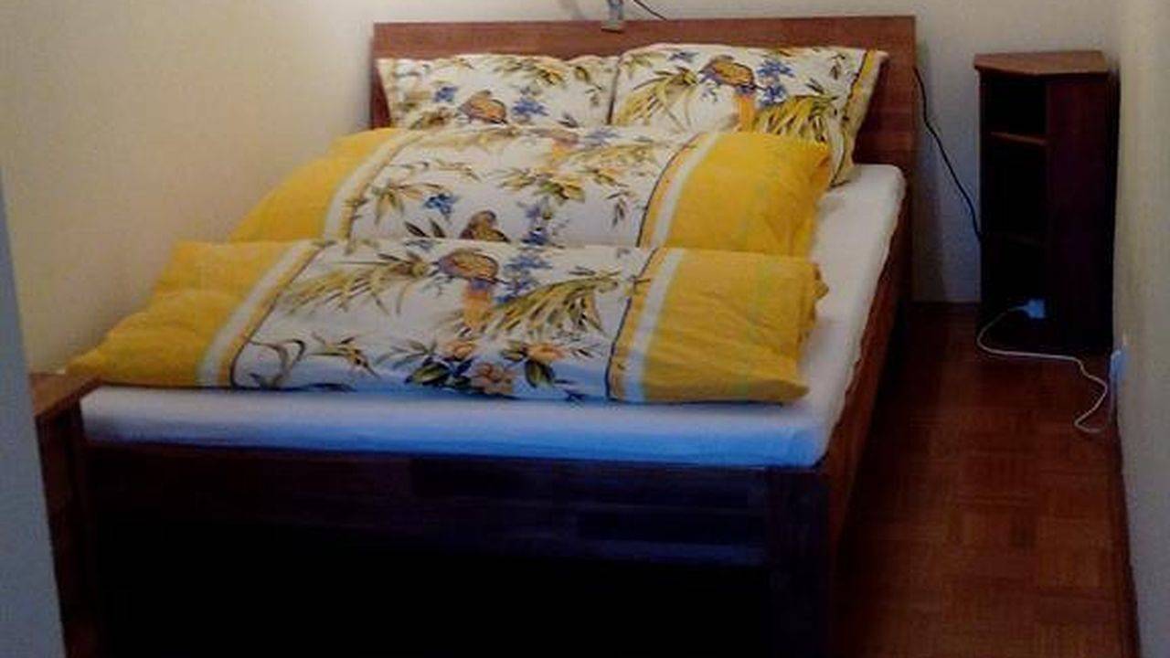 Ganze Ferienwohnung, Ferienwohnung für 2 Personen (49 m²) in Koblenz in Koblenz, Osteifel