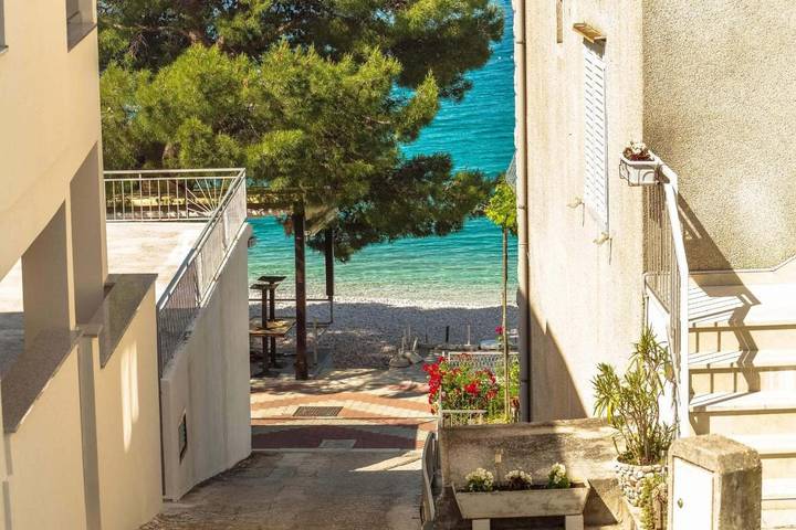 Chambre d’hôte pour 3 personnes, avec vue et terrasse à Tučepi - 4