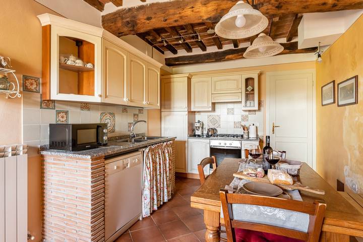 Ferienhaus für 10 Personen, mit Balkon und Garten in Lucca - 2