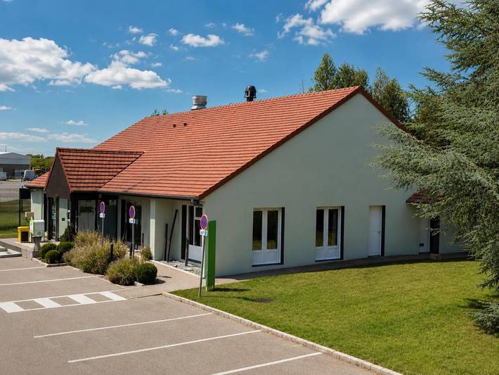 Hôtel pour 2 personnes, avec Terrasse et Jardin à Buchères