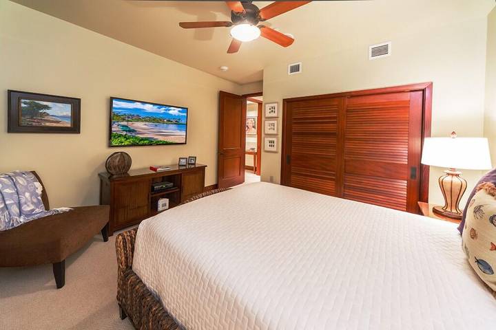 Villa for 8 people, with pool and hot tub as well as garden on Maui