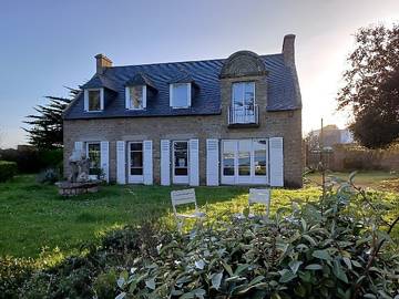 Gîte pour 11 personnes, avec jardin dans Plage Toulhars
