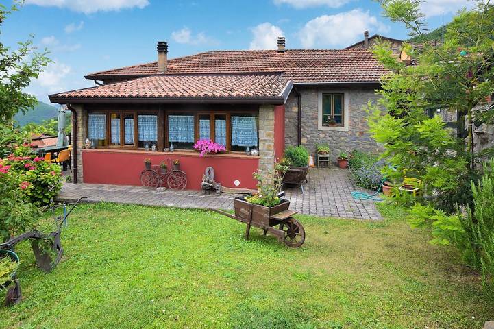Ferienhaus für 8 Personen, mit Garten - 1