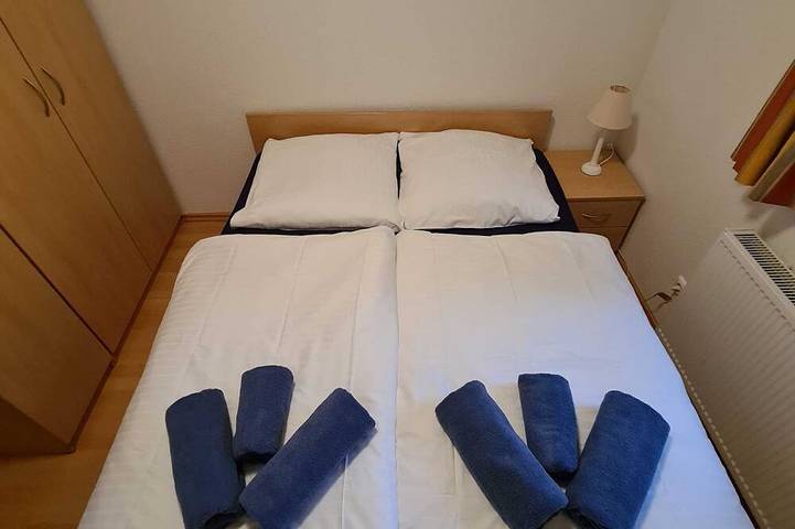 Ferienhaus für 6 Personen, mit Sauna und Balkon sowie Garten in Plau am See - 2