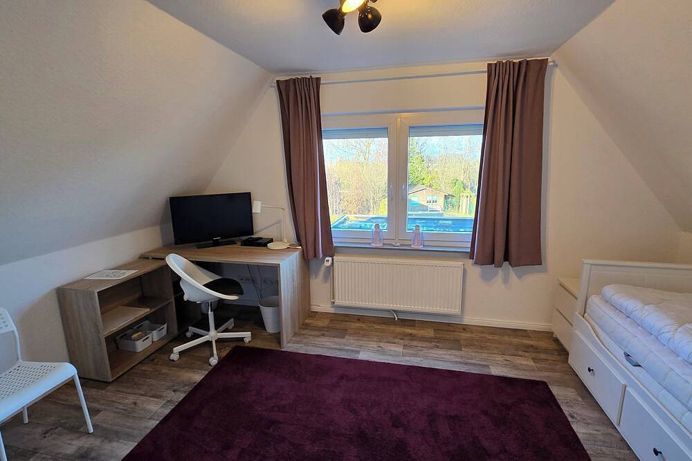 In ruhigem Küstenort - nah am Meer - Hunde willkommen - Wlan inklusive in Nesse, Dornum