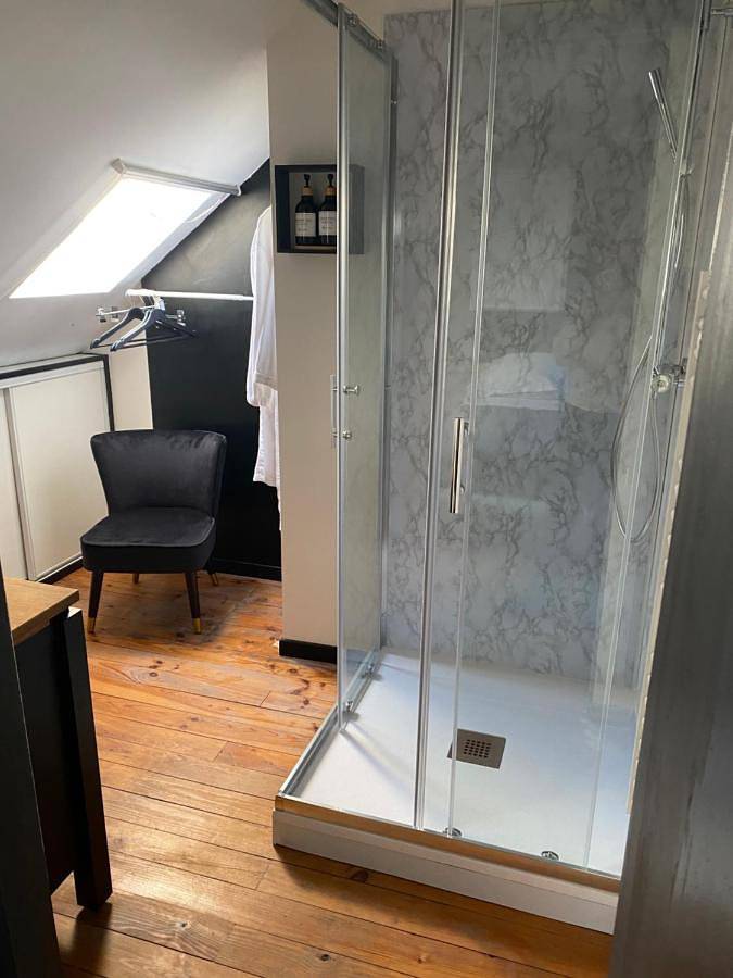 Chambre d’hôte pour 3 personnes, avec jardin à Laval - 3