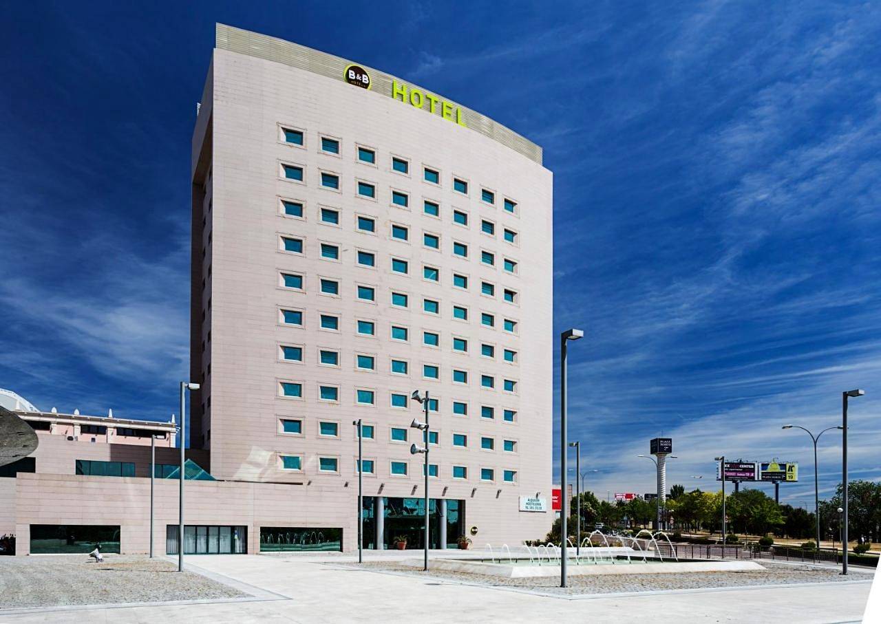 B&B Hotel Madrid Aeropuerto T4 in San Sebastián de los Reyes, Provincia de Madrid