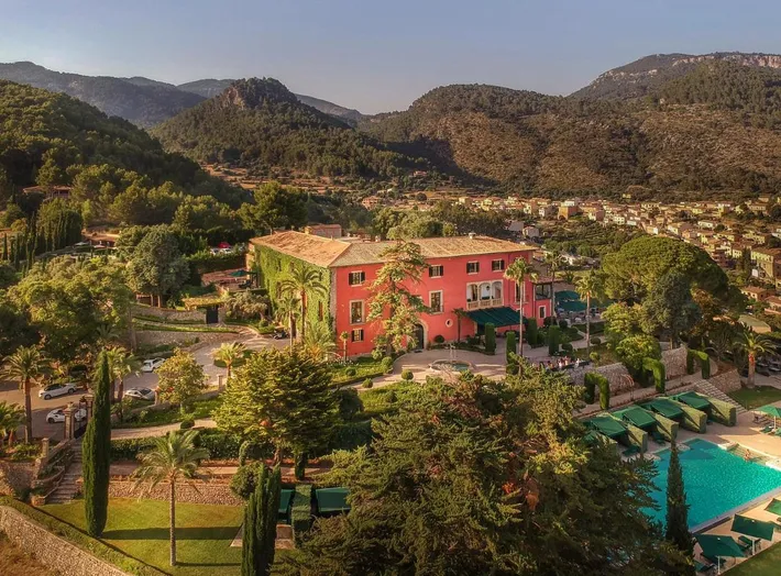 Hotel für 2 Personen, mit Sauna und Ausblick sowie Garten und Pool - 1