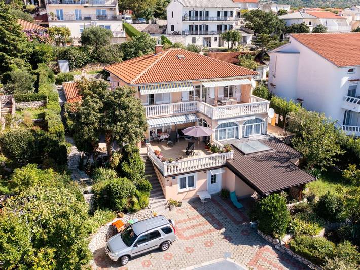 Ferienwohnung für 4 Personen, mit Terrasse in Novi Vinodolski