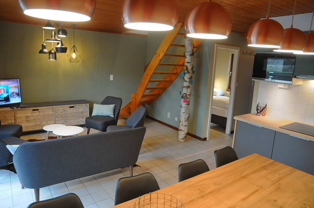 6 person bungalow with sauna and lake view in Vielsalm, Bastogne