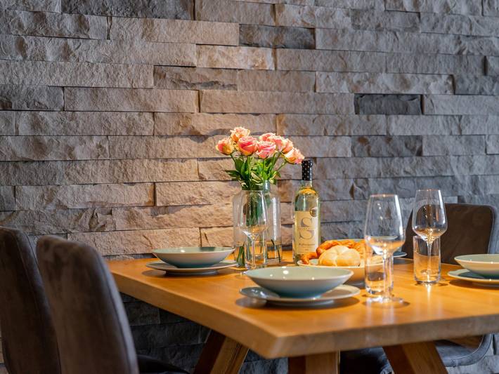 Ganze Wohnung, Stilvolle Wohnung mit gemeinsamer Wellness in Piesendorf, Pinzgau