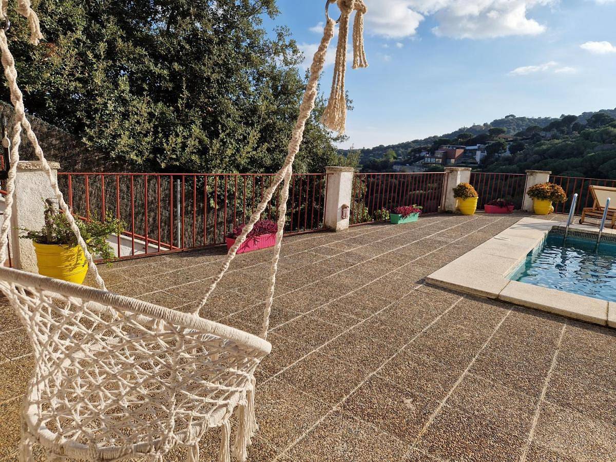 Villa Alella, 5 bedrooms & pool in Alella, Costa del Maresme
