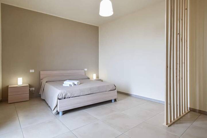 Appartamento intero, 1 bedroom stunning apartment in Patti in Patti, Provincia di Messina