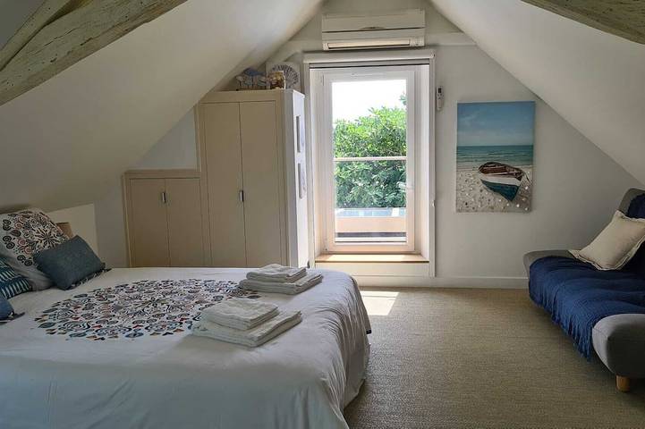 Location de vacances pour 10 personnes, avec terrasse ainsi que jacuzzi et jardin à Daumeray - 2