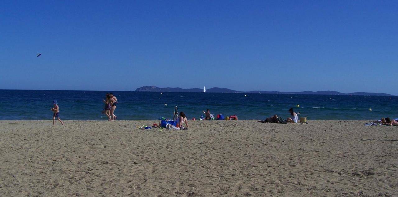 Appartement entier, Apartment in Hyeres, Parc national de Port-Cros