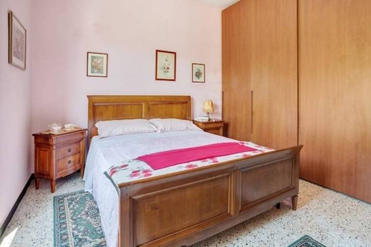 Villa Ciraldo in Monferrato x 8 persone con giardino  immersa nel verde(Riserva) in San Salvatore Monferrato, Provincia d'Alessandria