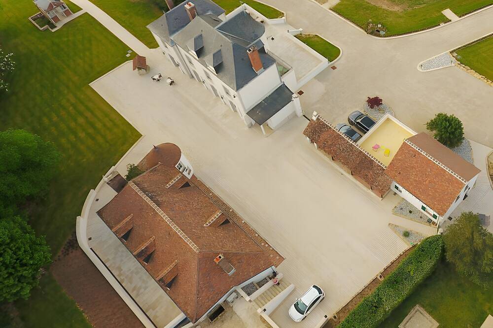 Gîte marguerite - gîtes le clos de mocberry in Château-Renard, Région de Montargis