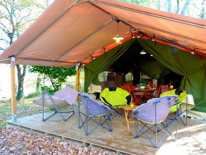 Tente pour 5 personnes, animaux acceptés dans l' Ariège - 3