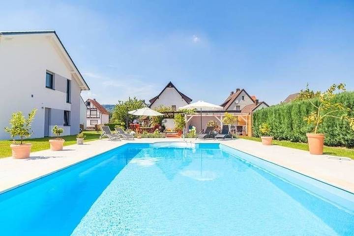 Ferienwohnung für 4 Personen, mit Garten und Pool - 1