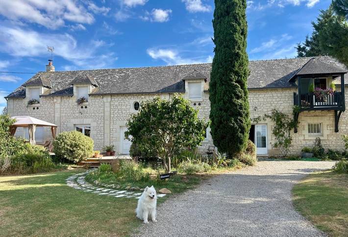 Chambre d’hôte pour 2 personnes, avec vue ainsi que jardin et piscine en Indre-et-Loire - 3
