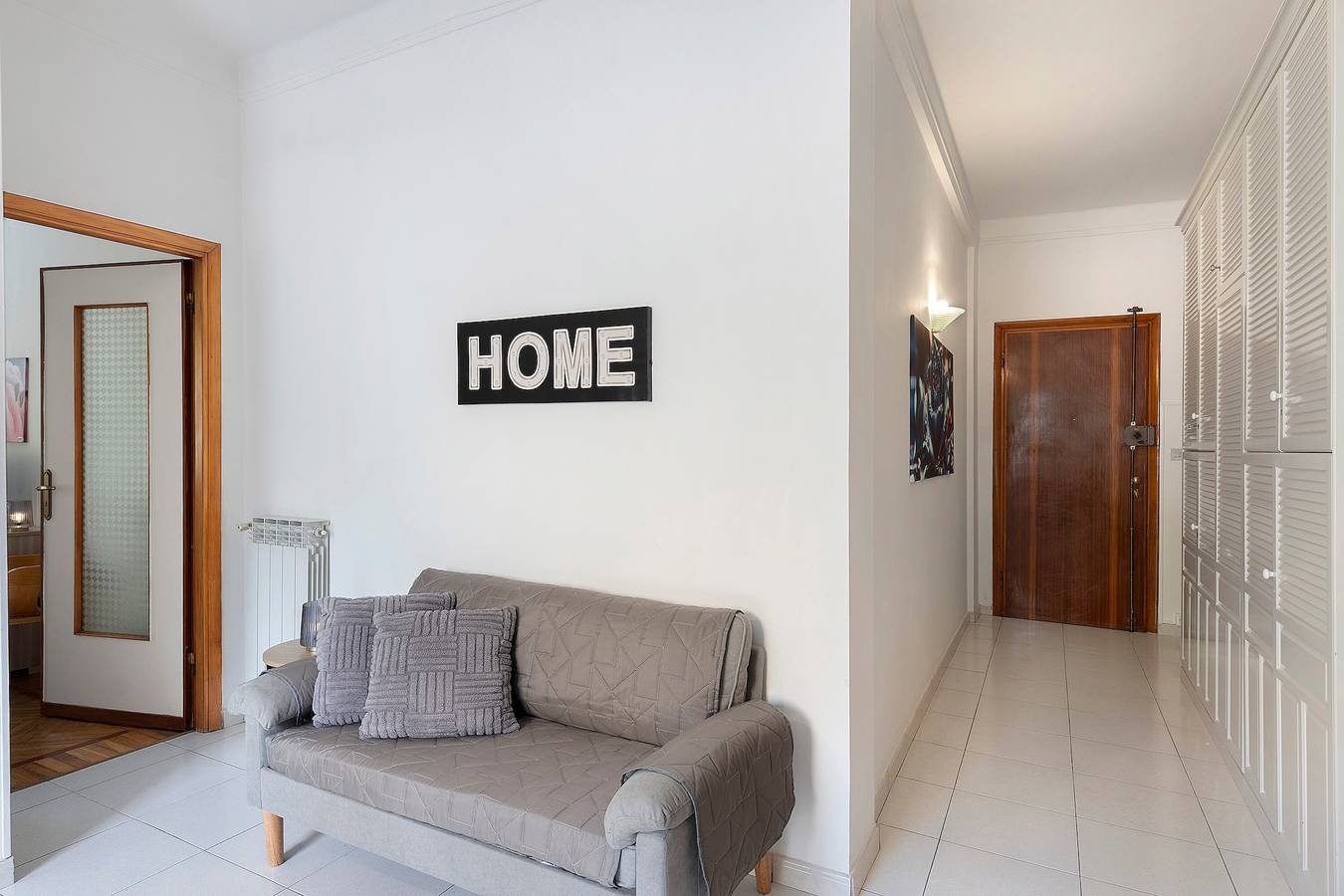 Holiday Home 'La Rosa Blu Vacation Home' with Balcony and Wi-Fi in San Remo, Sanremo Municipality