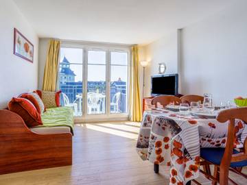 Gîte pour 6 personnes, avec terrasse et jardin, animaux acceptés à Dives-sur-Mer