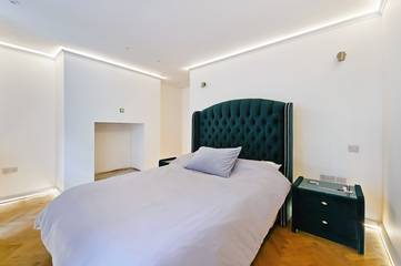 Holiday Letting for 5 People in Kensington and Chelsea, London, Photo 3