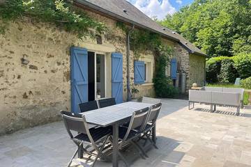 Gîte pour 15 personnes, animaux acceptés à Les Essarts-le-Roi