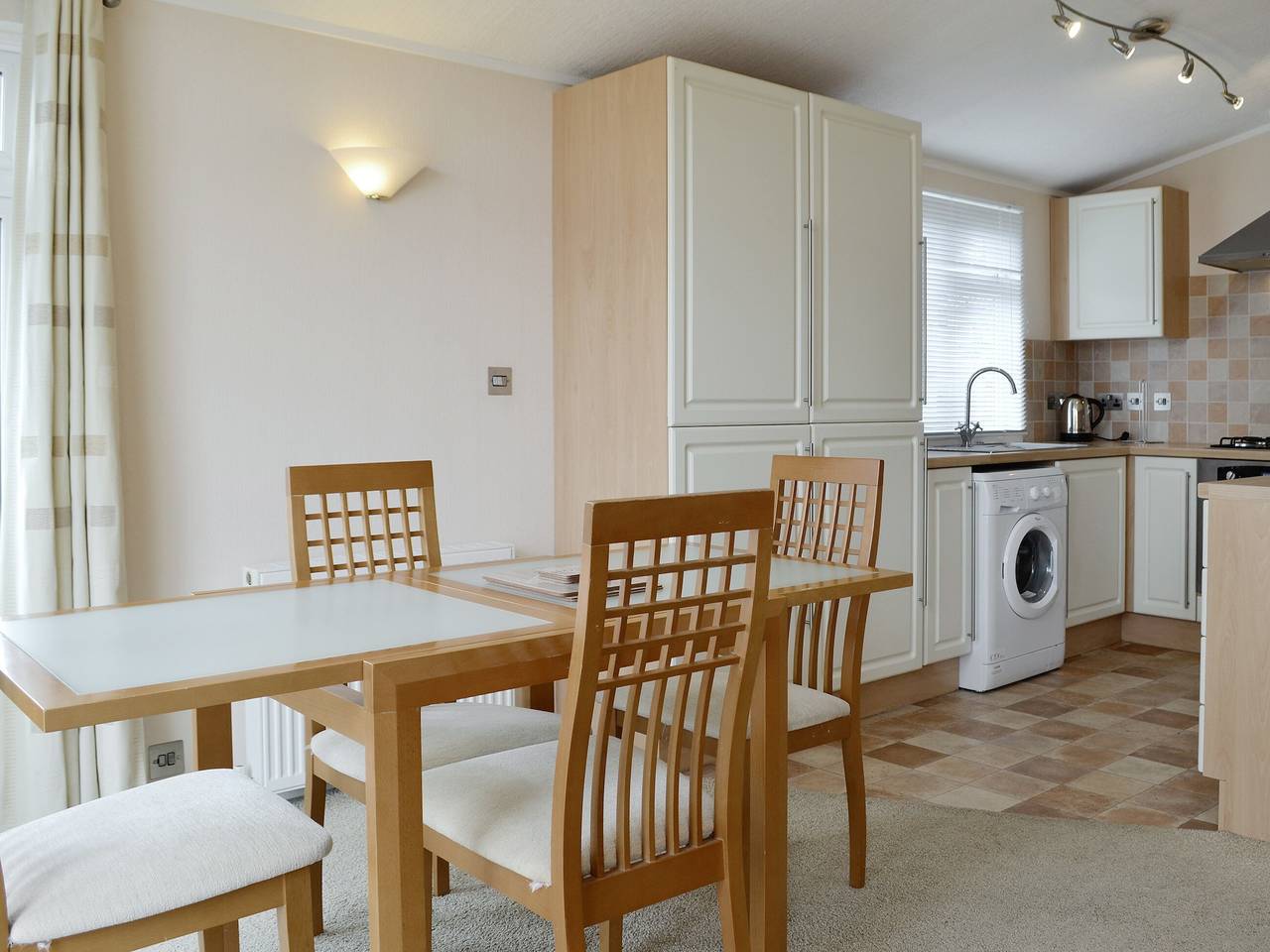 Heron Lodge in Hopton-on-Sea, Great Yarmouth
