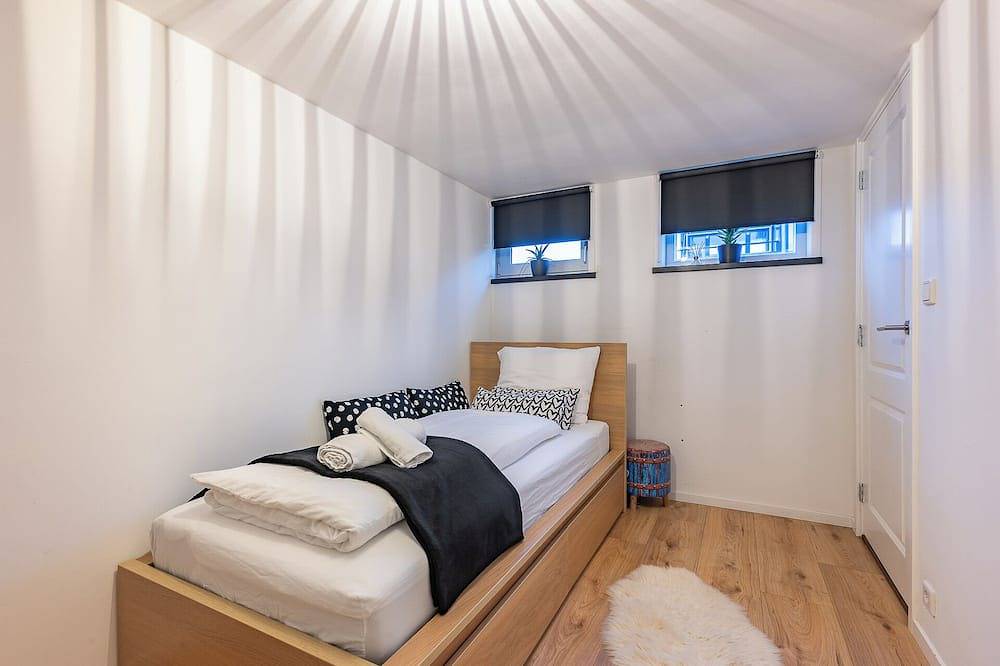 Watervilla Shiraz in Aalsmeer, Nordholland