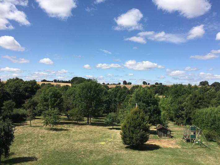 Location de vacances pour 12 personnes, avec vue et jardin à Sargé-sur-Braye - 2