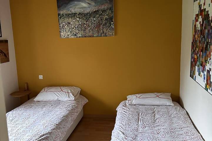 Location de vacances pour 20 personnes, avec sauna ainsi que jacuzzi et jardin à Journet - 3