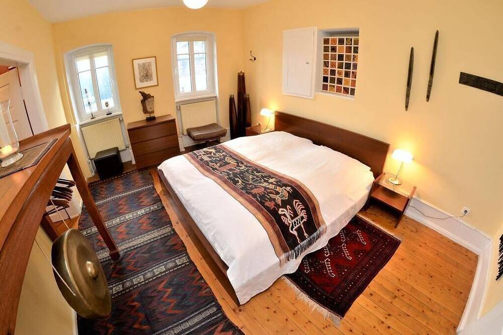 Ganze Wohnung, Fewo Mönchgarten - Haus Mandelblüte in Neustadt an der Weinstraße, Pfälzer Rheinebene