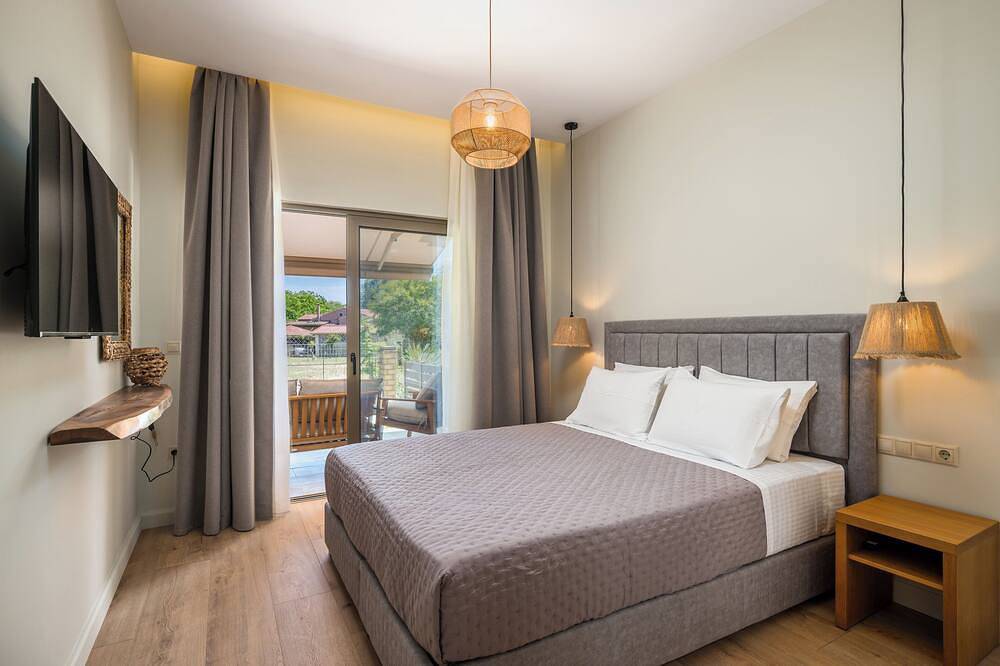 Appartamento intero, Phos Elegant Residences by Konnect, 400m to the beach - Two Bedroom Apartment in Ipsos, Corfù