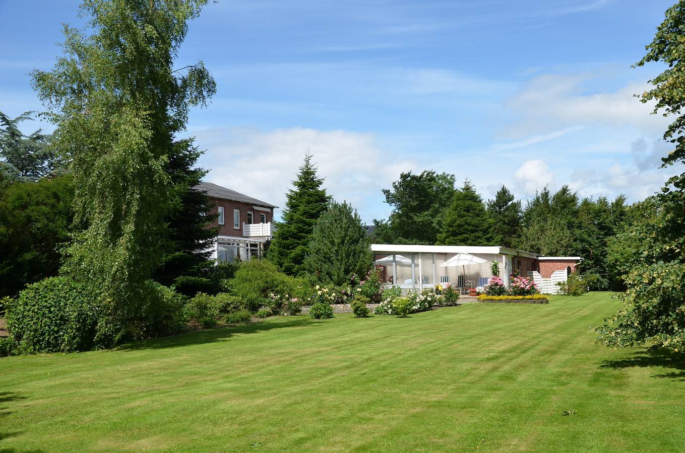 Ganze Wohnung, Ferienwohnung 'Wiitsicht' mit Gemeinschaftsterrasse, Garten und Wi-Fi in Nordstrand (Gemeinde), Nordstrand