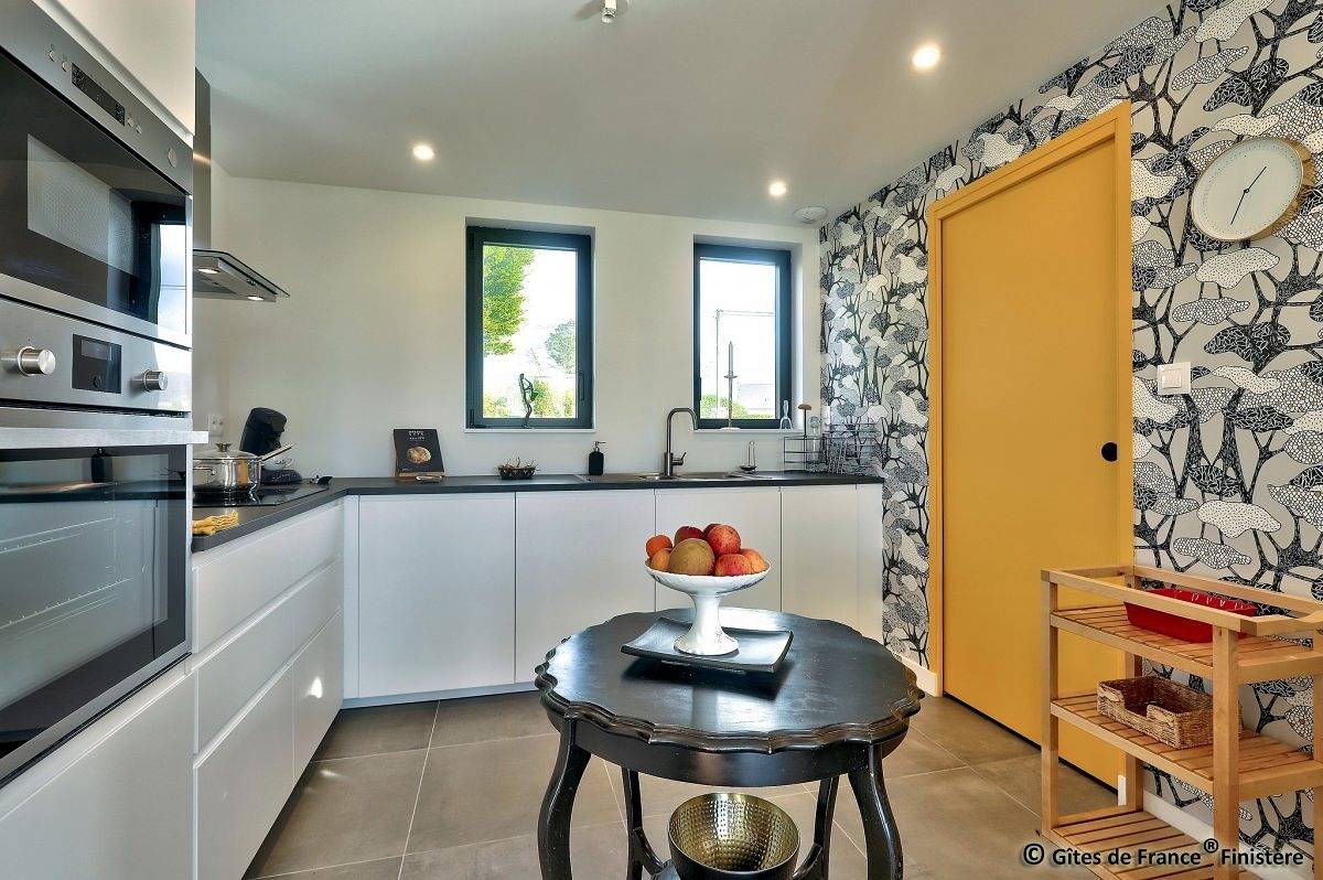 Rozkao 2 in Plounéour-Trez, Región de Brest