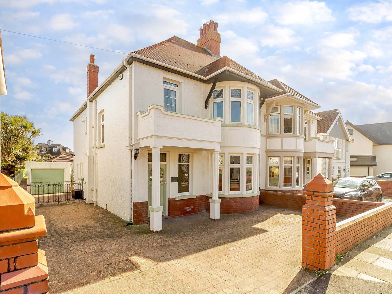 Holiday Home for 8 People in Porthcawl, Bridgend region