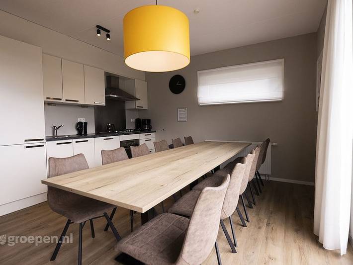 Hôtel pour 12 personnes, avec balcon/terrasse ainsi que sauna et terrasse à Heimbach - 4