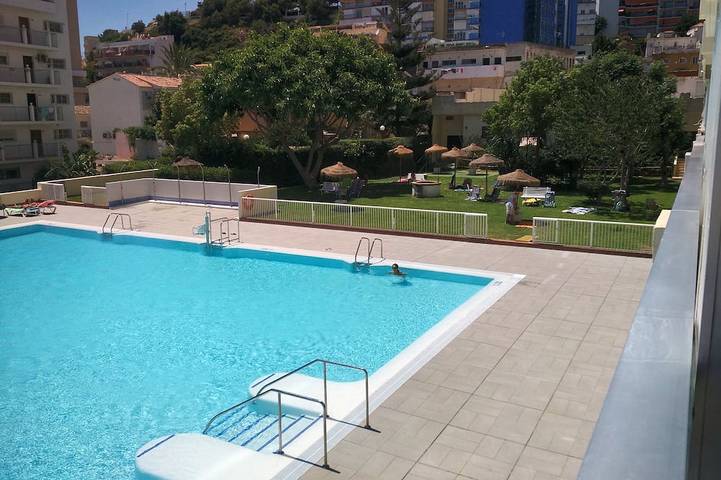 Holiday apartment for 6 people, with garden and balcony as well as pool - 1