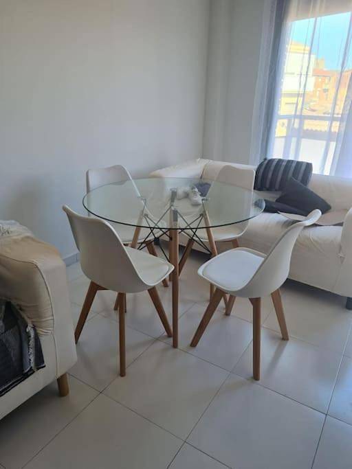 Gîte pour 4 personnes, avec balcon ainsi que piscine et jardin à Caspe - 3