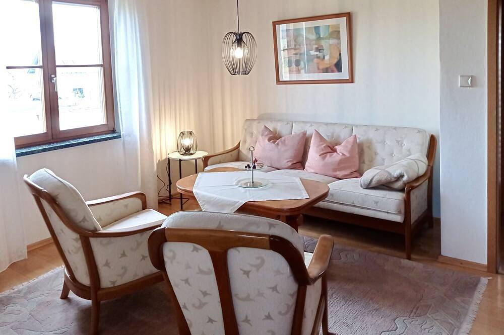 Ganze Wohnung, Ferienwohnung Blumenoase - Gemütliche Wohnung zwischen Allgäu und Bodensee in Sigmarszell, Bayerisch Schwaben