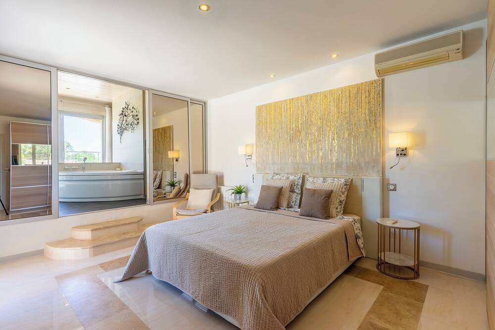 Villa Moniris - Provence and the French Riviera Bliss – Private Villa with Pool in La Crau, Toulon region