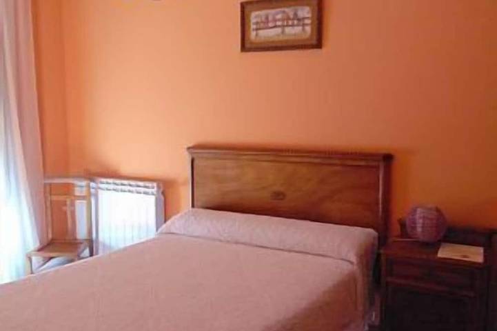 Casa Rural Alicia für 14 Personen in Villafranca de Ebro, Saragossa Provinz