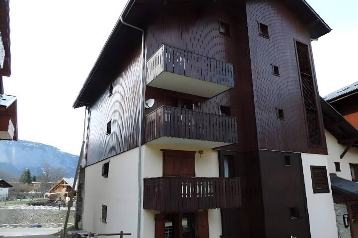 Gîte pour 6 personnes, avec balcon dans Les Carroz - 3