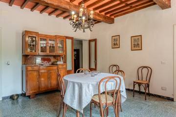 Agriturismo per 11 Persone in Capannori, Colline Lucchesi, Foto 4