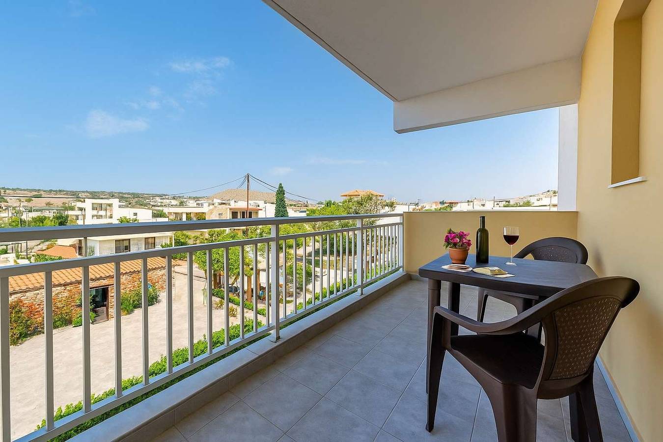 Appartement entier, Appartement de vacances pour 3 personnes avec balcon/terrasse in Archángelos, Rhodes