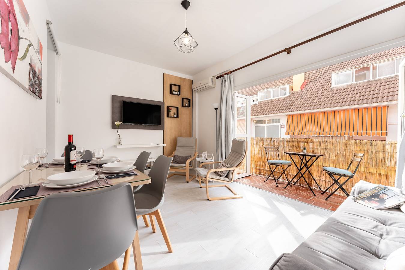 Apartamento inteiro, Apartamento de férias "Salinas" com terraço privado e Wi-Fi in Fuengirola Centre, Fuengirola